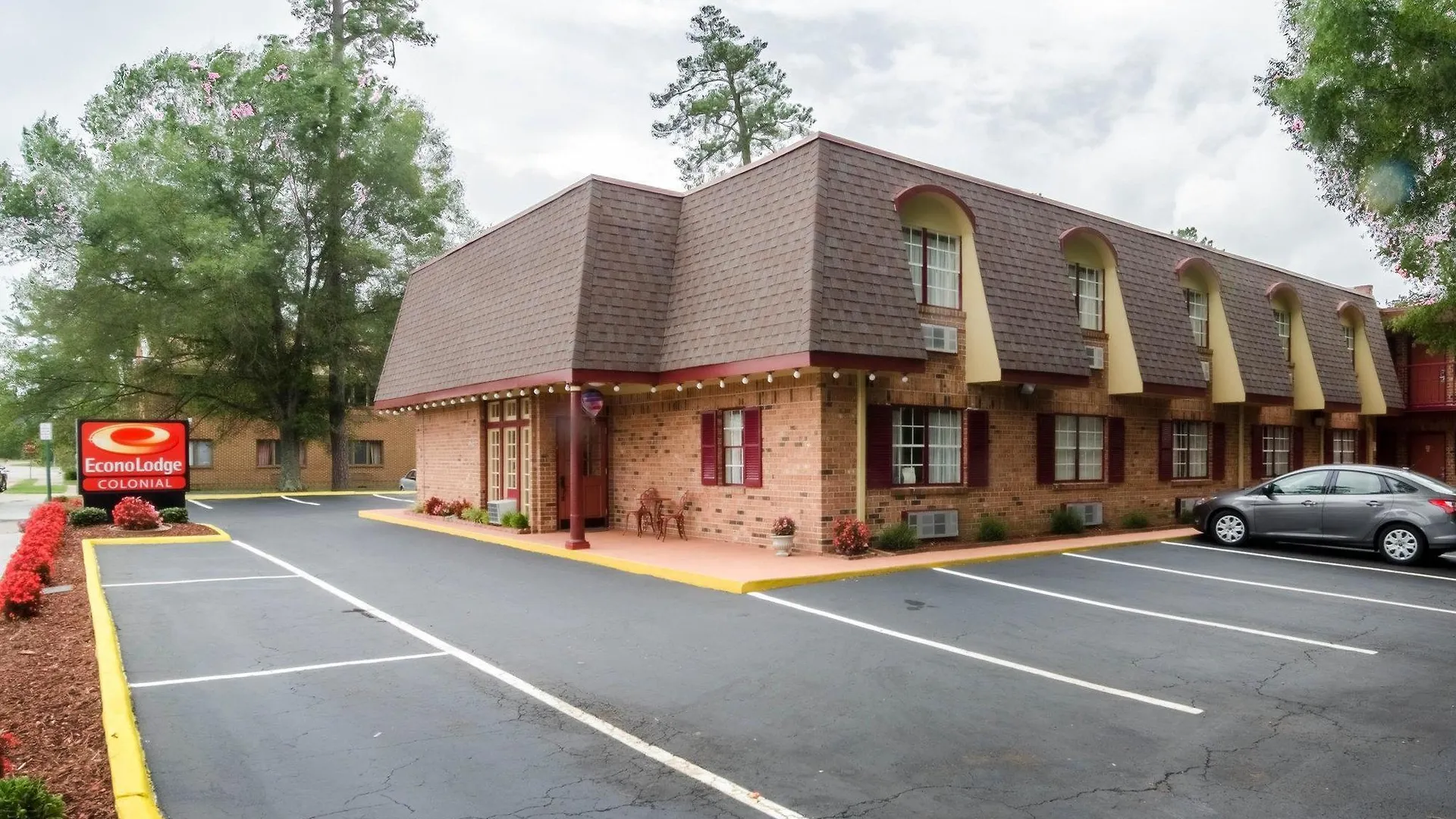 Econo Lodge Colonial Williamsburg 2*,